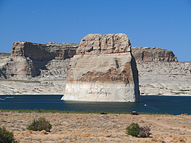 Lone Rock Beach